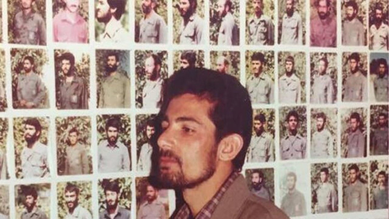 سروقامتی که سلاح فروافتاده برادرش را در دستانش فشرد