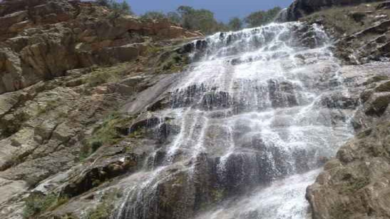 از
