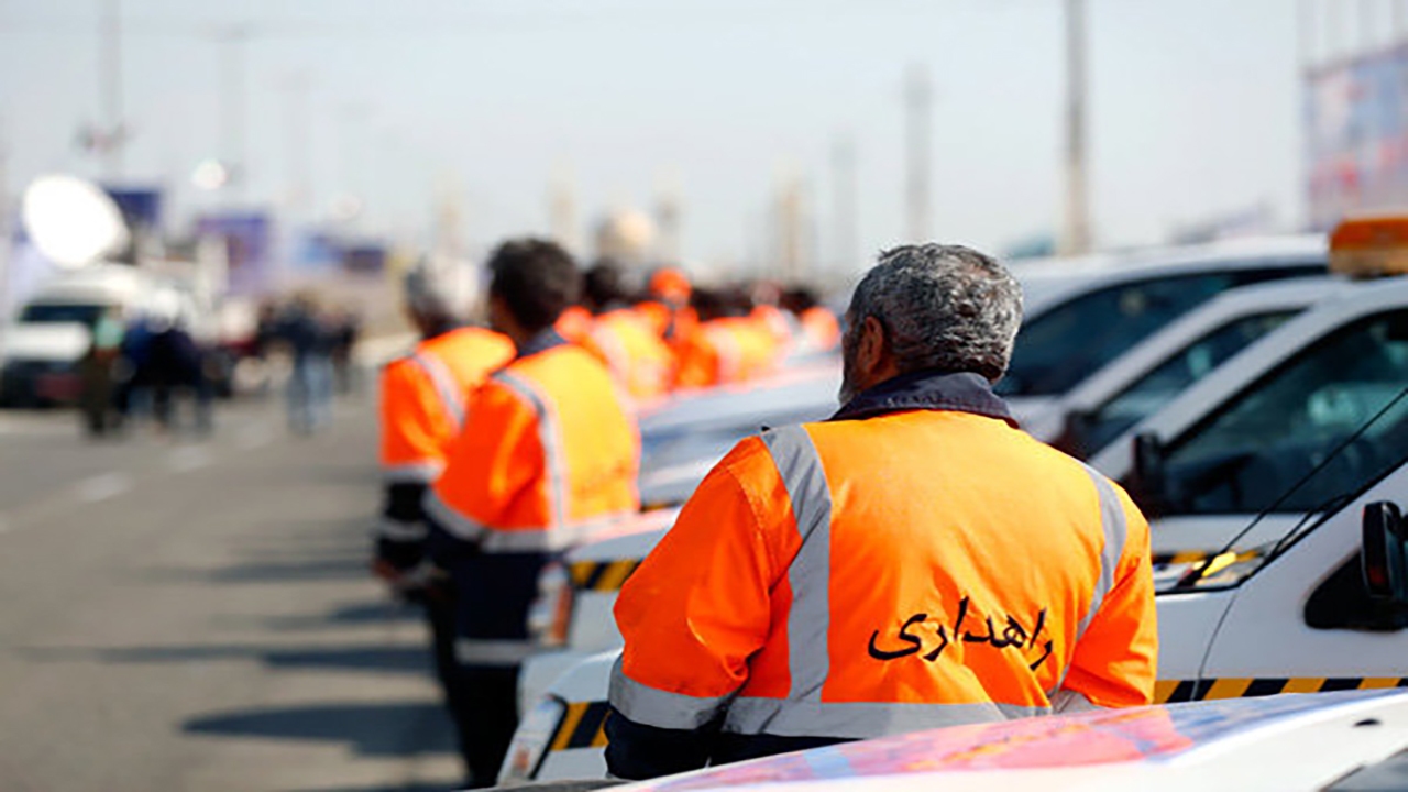 پاکسازى ١٣٠ کیلومتر حریم راه در استان با اجراى طرح نوروزى