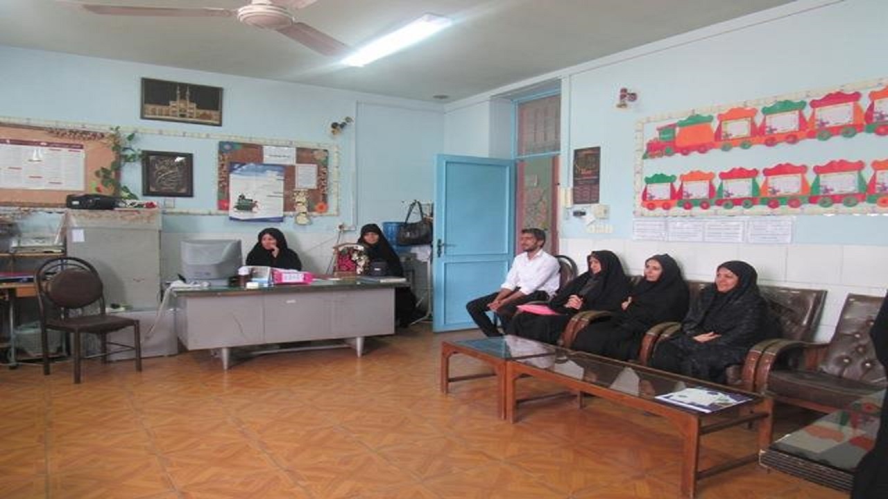 حضور عوامل اجرایی بر اساس برنامه هفتگی است