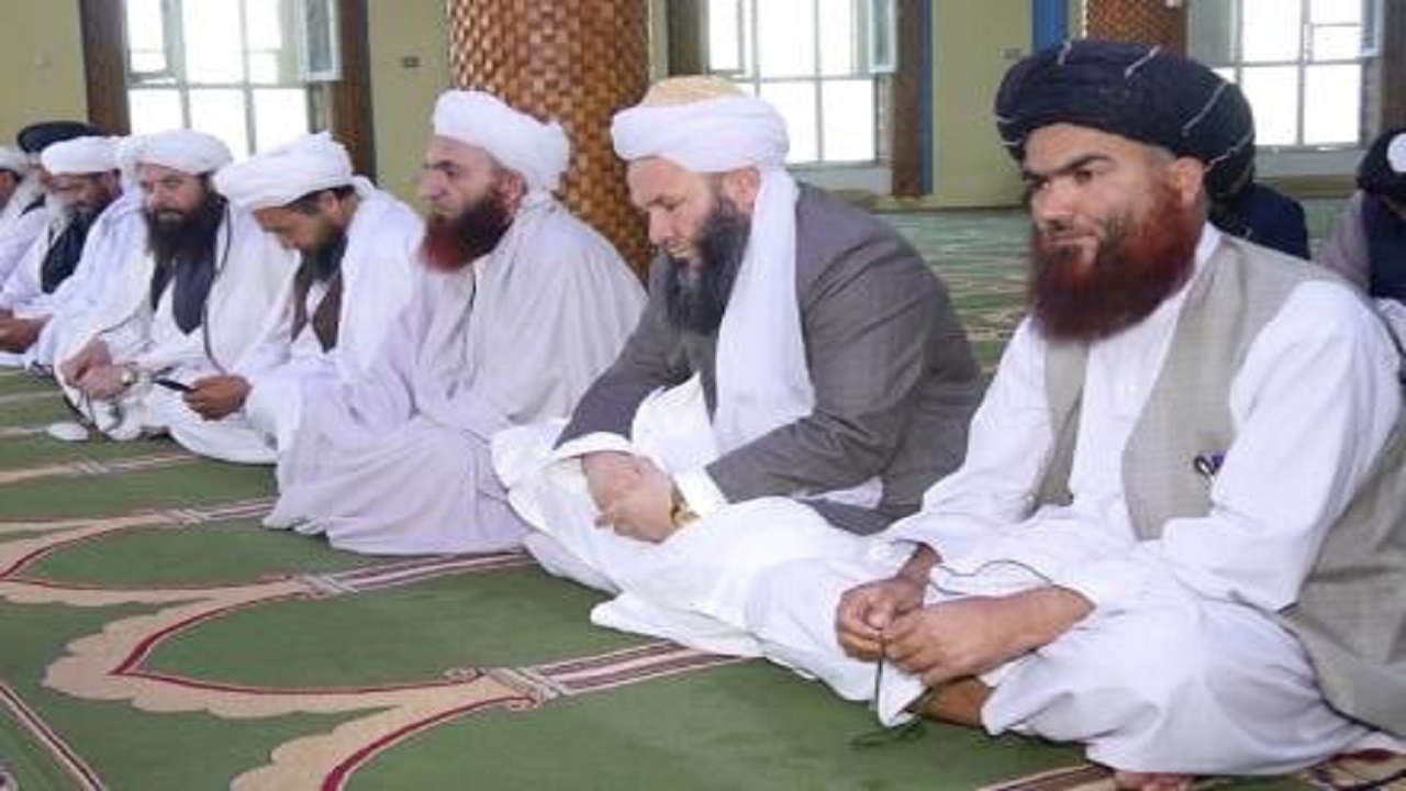 عالمان دینی در کابل خواستار بازگشایی مکاتب دخترانه شدند