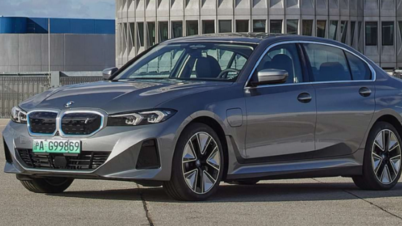 BMW i ۳ سدان eDrive ۳۵ L EV در چین عرضه شد