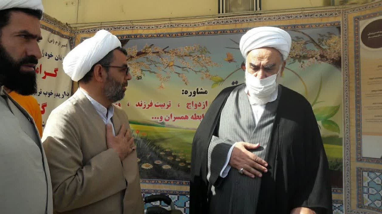 مزار شیخان قم در سطح بین‌المللی معرفی شود