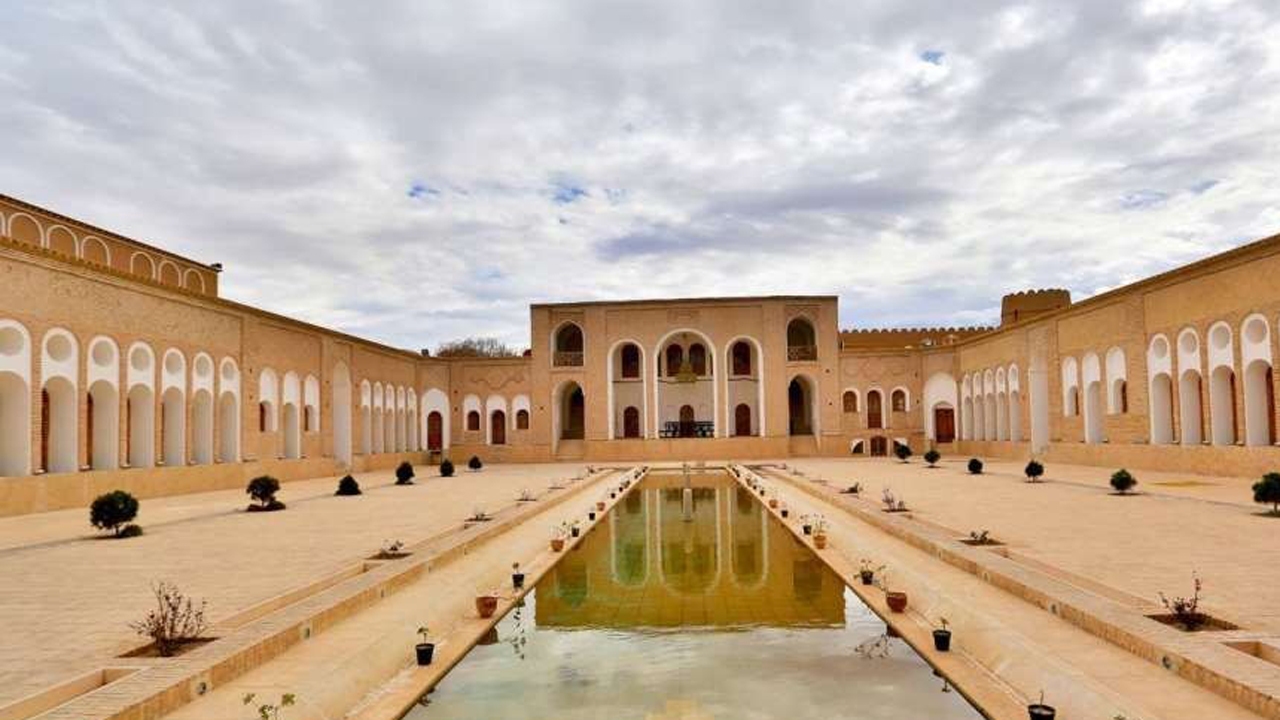 سرمایه گذاران به خانه های تاریخی کرمان جان دادند + فیلم