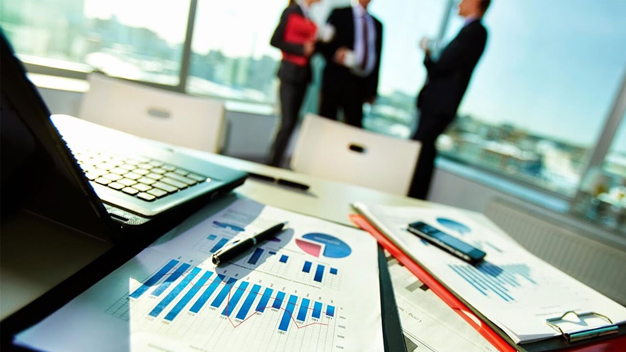 راهبرد‌هایی برای تقویت مدیریت کسب‌وکار در اولین روز‌های کاری قرن جدید