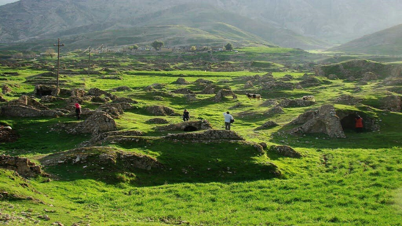 ۹۰ هزار مسافر نوروزی در دره شهر اسکان یافتند