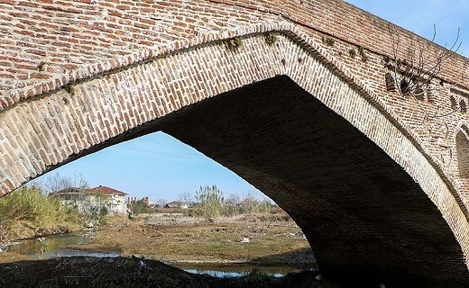 پل خشتی تمیجان، بنایی باشکوه در تاریخ گیلان پل خشتی تمیجان، بنایی باشکوه در تاریخ گیلان