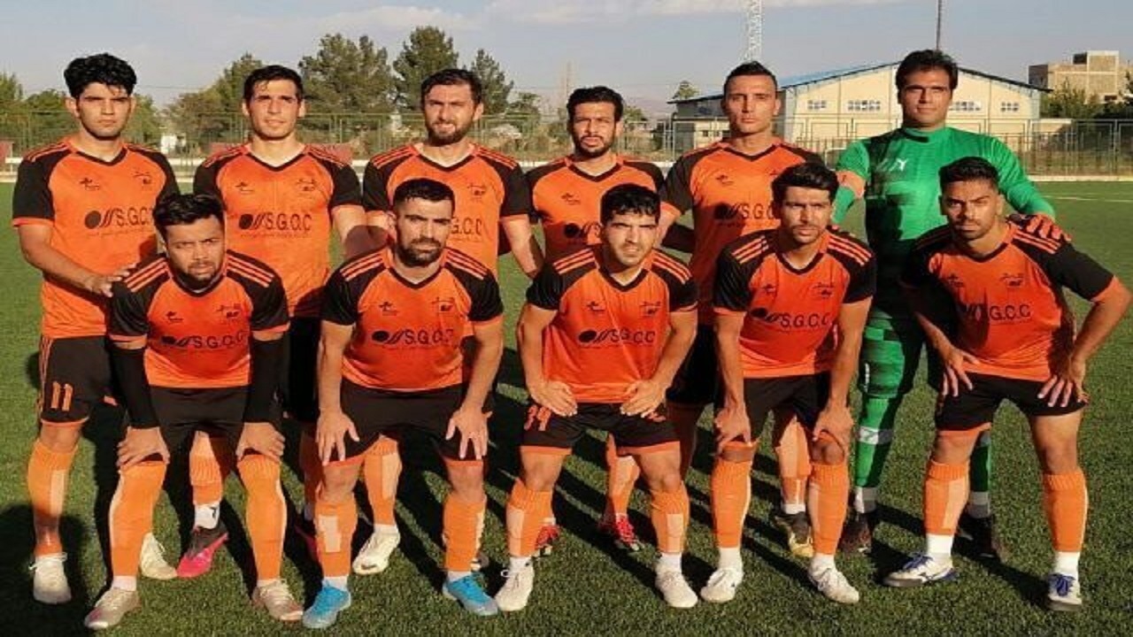 نارنجی پوشان یزدی میزبان تیم فوتبال مس نوین کرمان