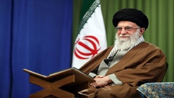افطاری بسکتبالیست آمریکایی در حین بازی + فیلم