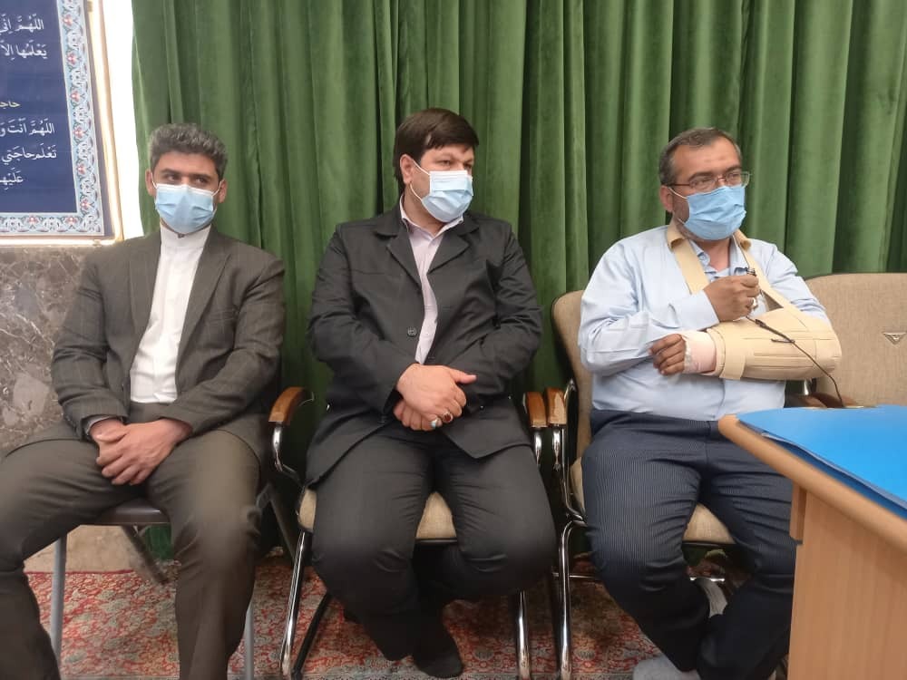 تسریع خدمت رسانی با برپایی میز‌های خدمت در مساجد