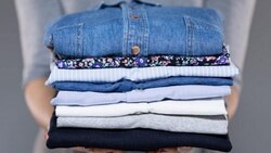 آموزش جلوگیری از ایجاد بوی رطوبت و نم‌زدگی در لباس‌ها + فیلم
