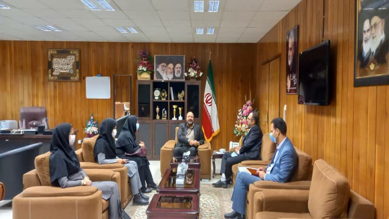 تحقق شعار سال در گرو حذف قوانین دست و پاگیر است