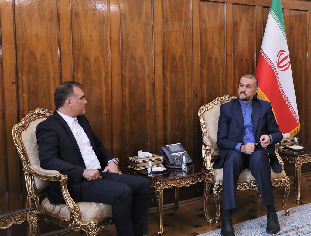 آمادگی وزارت خارجه برای کمک به فدراسیون فوتبال جهت انجام بازی‌های تدارکاتی