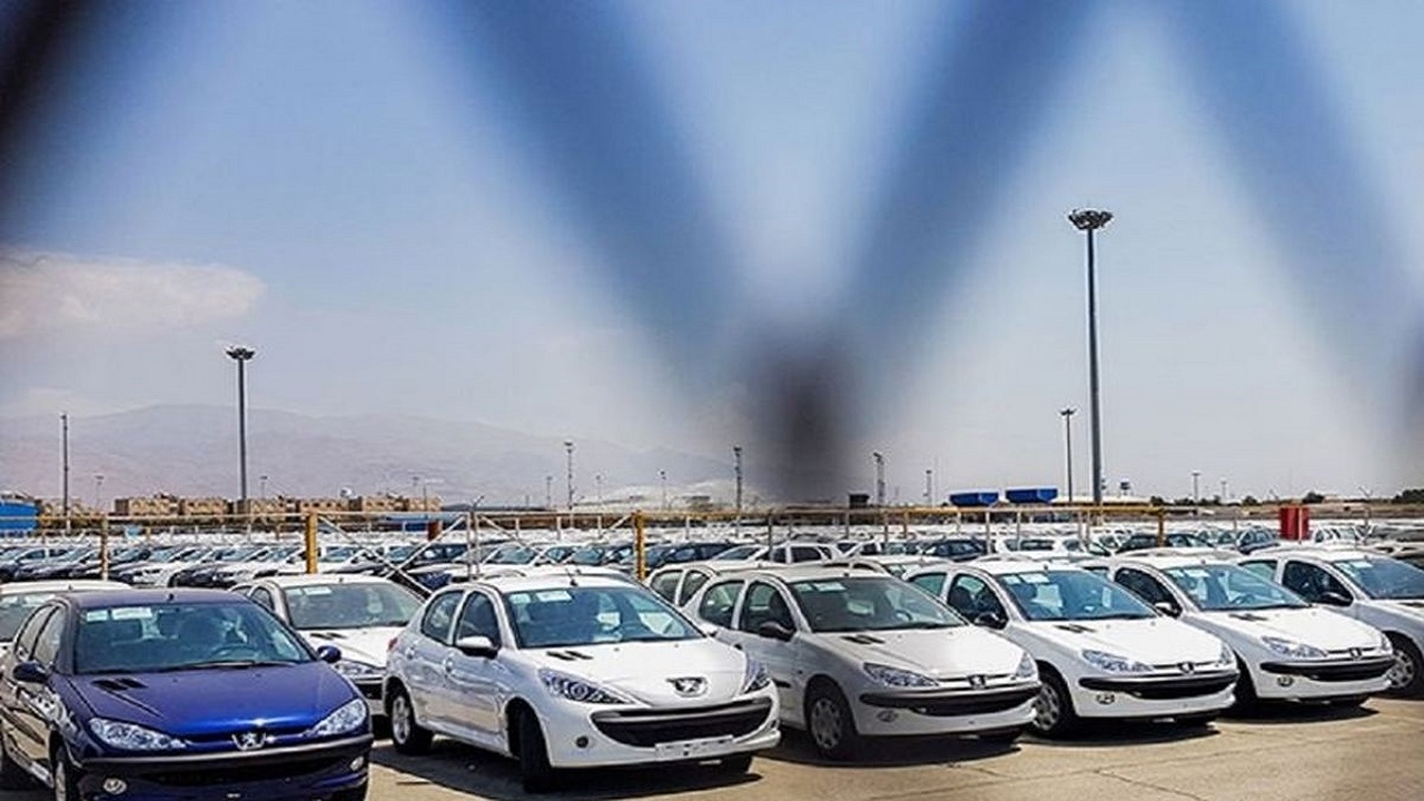 قیمت خودرو در بازار آزاد در ۱۶ فروردین ۱۴۰۱
