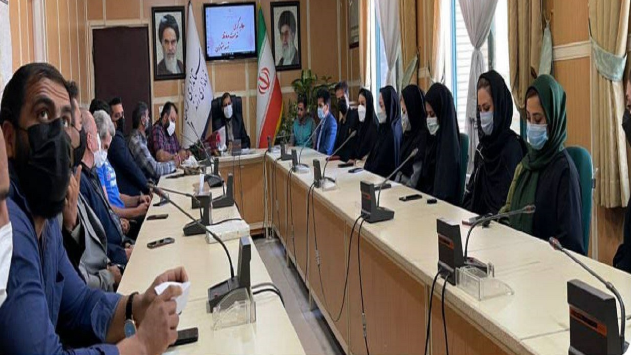 از ورزشکاران حرفه ای زرند حمایت می شود