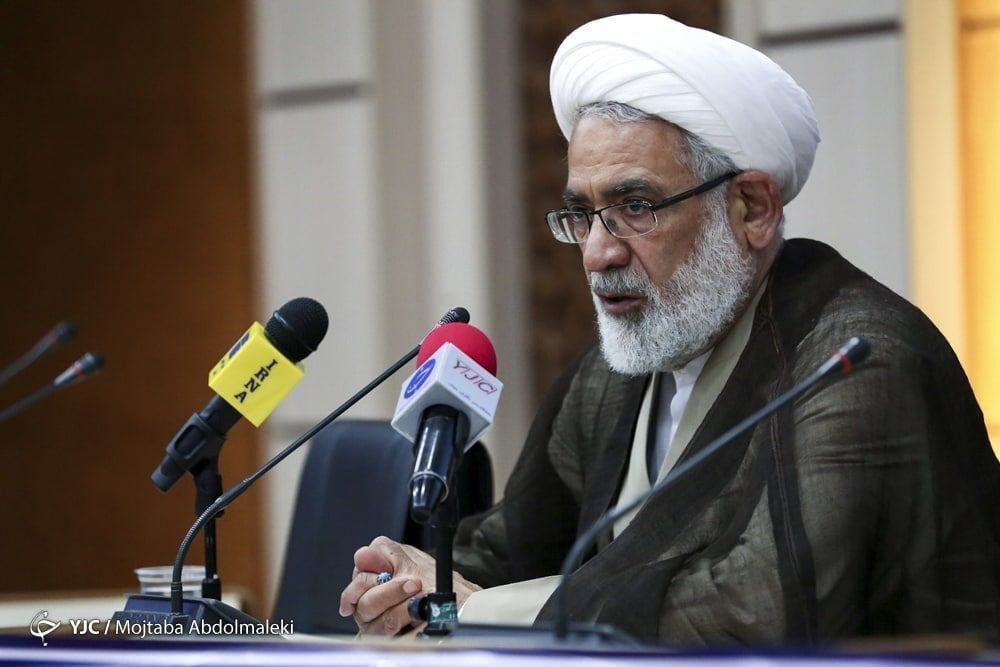 با عوامل حمله به سه روحانی در مشهد قاطعانه برخورد شود