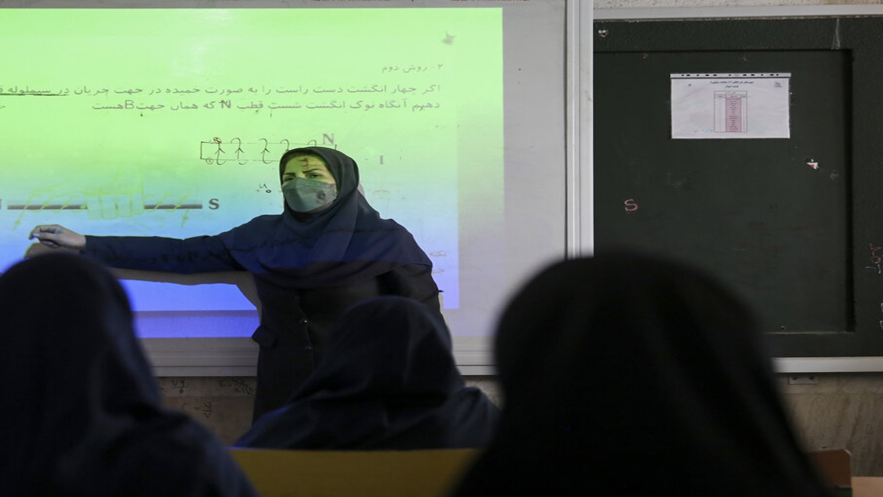 اعلام زمان‌بندی آغاز آموزش حضوری دانشجویان در دانشگاه شیراز