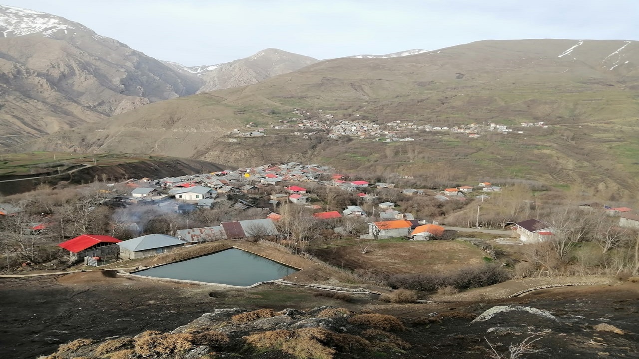 نمایی از طبیعت روستای یازن + تصاویر