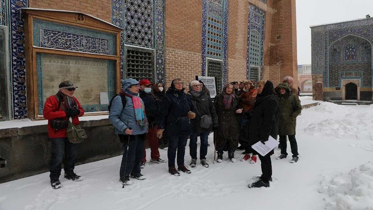 افزایش ۱۲۰ درصدی اقامت مسافران و گردشگران در اردبیل