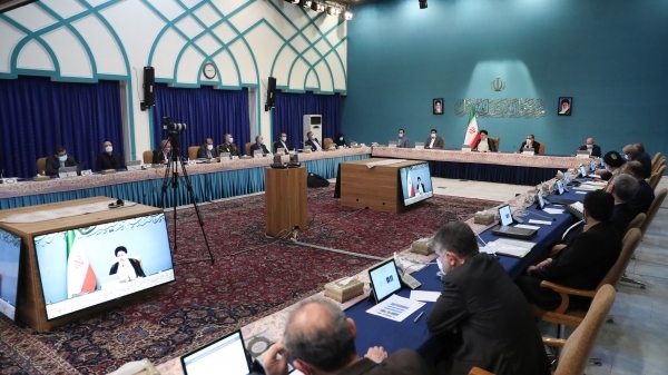 رئیس‌جمهور: هیچ دستگاهی نباید خارج از چارچوب درگاه ملی مجوز بدهد