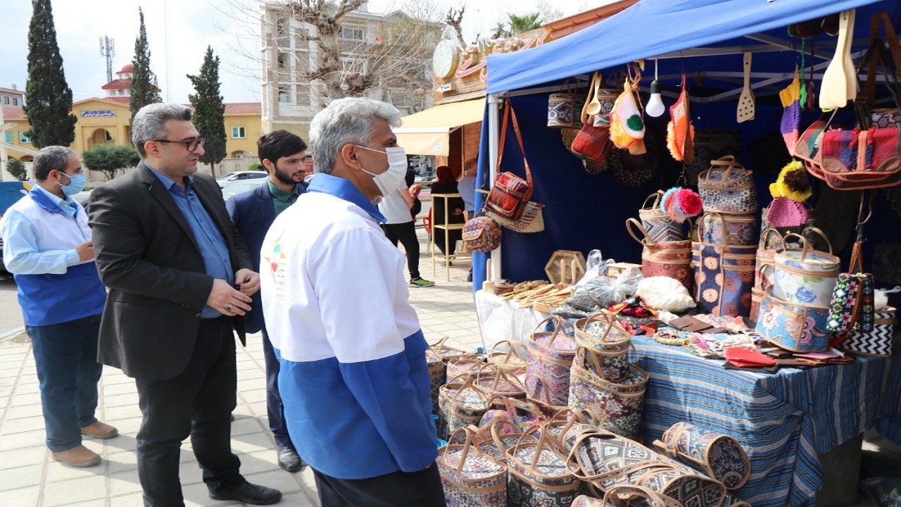 فروش ۱۱۰ میلیارد ریالی نمایشگاه‌های نوروزی صنایع‌دستی گیلان