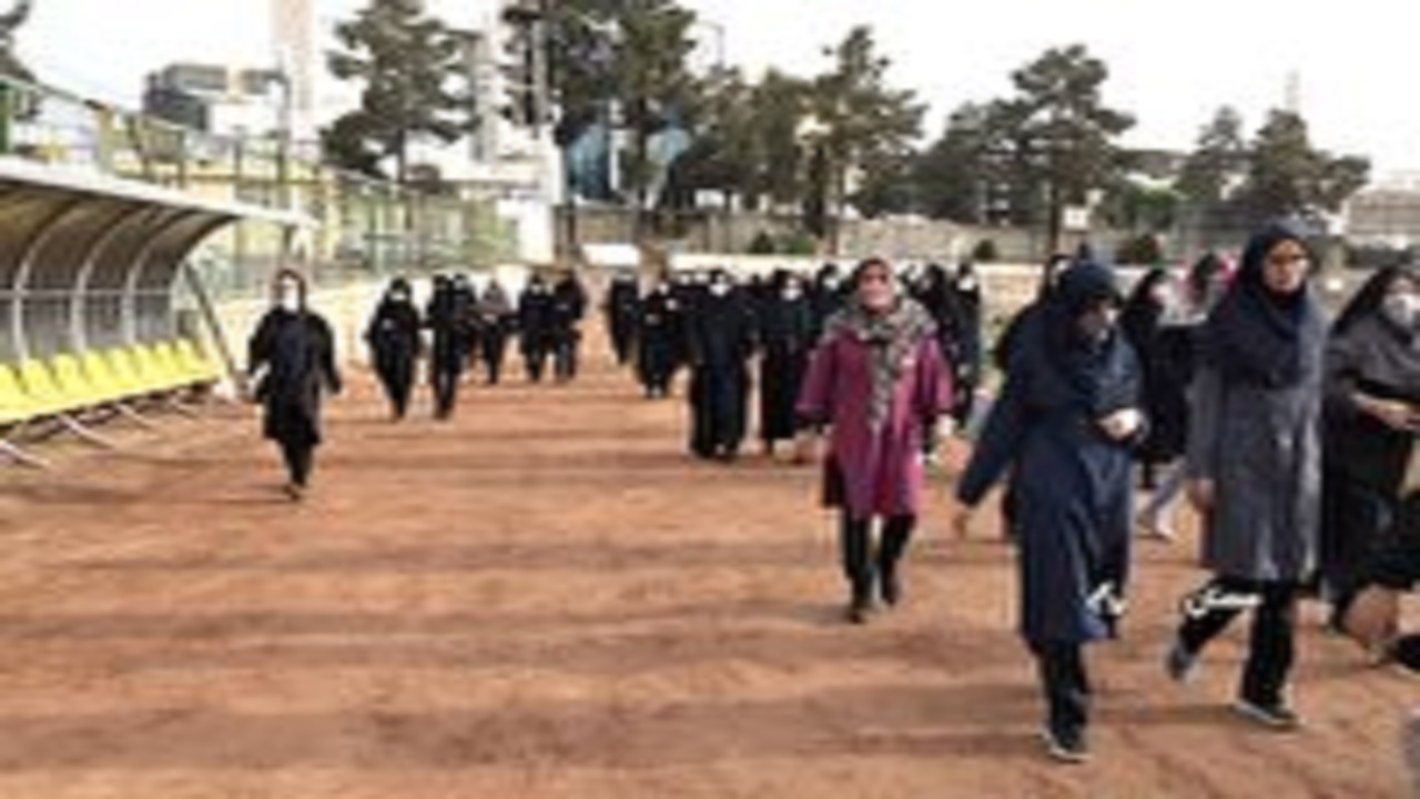 همایش پیاده روی و ورزش بانوان در سمنان