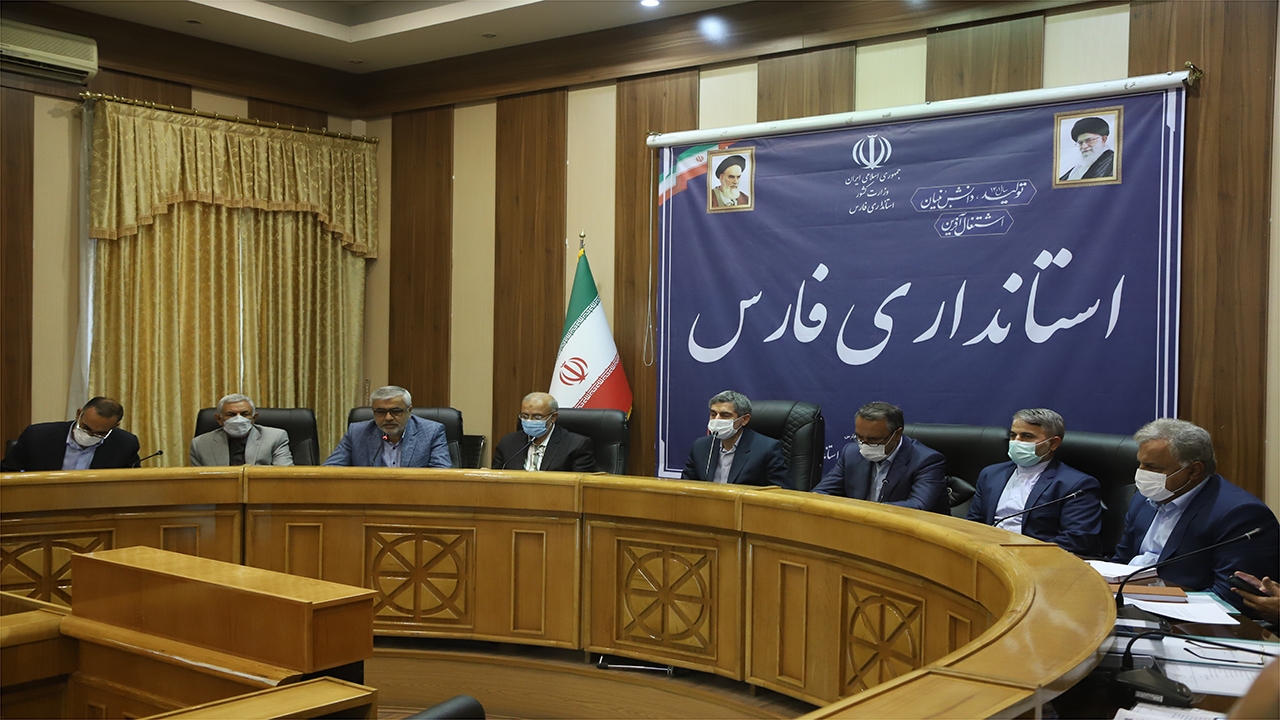 عدالت در تدوین برنامه آب شهرستان‌ها رعایت شود