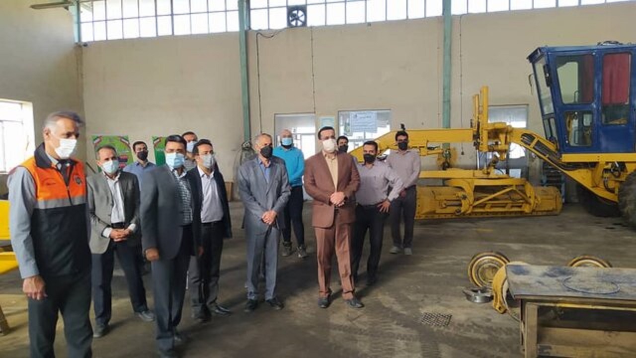 نیروی کار ماهر باعث افزایش بهره وری و کاهش هزینه‌ها می‌شود