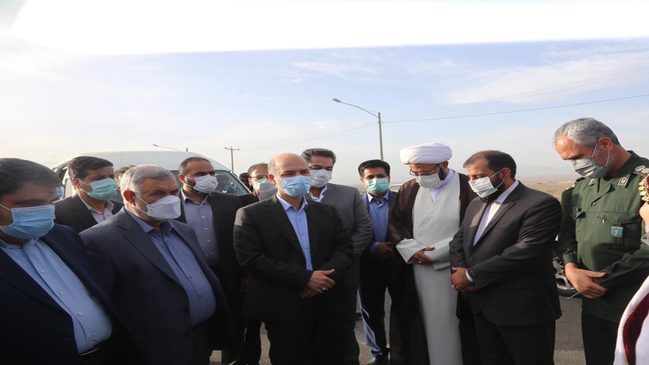 بازدید وزیر نیرو از نیروگاه های برق کرمان