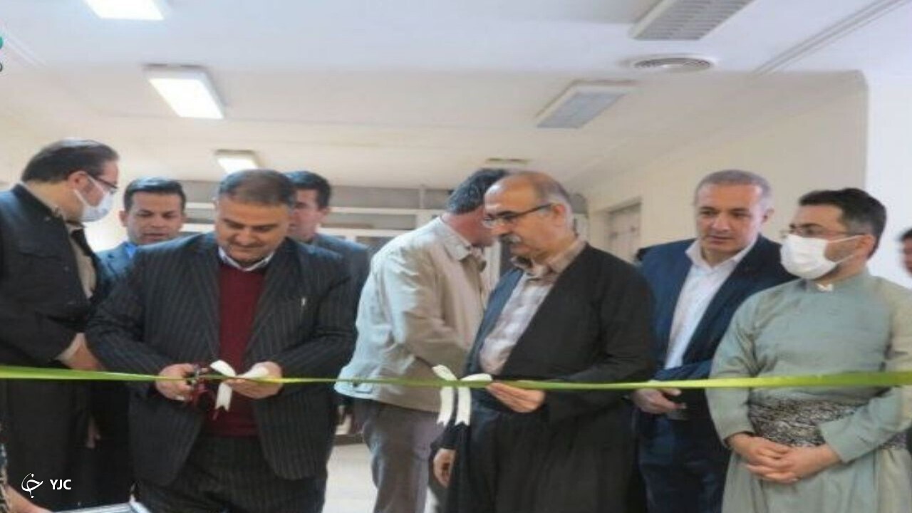 بازارچه نوروزی در مهاباد افتتاح شد