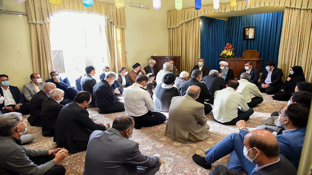 مسئولان فارس کار مبتنی بر دانش را در استان تثبیت کنند