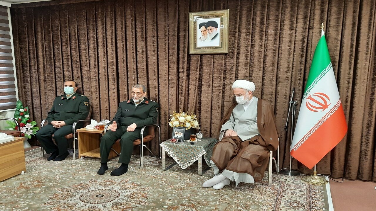 فعال کردن بازارچه‌های مرزی موجب کاهش قاچاق می‌شود