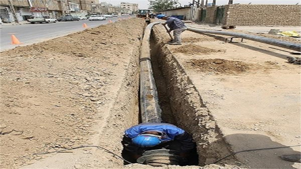 اجرای ۴۰۰ متر شبکه توزیع آب در شهرستان دهلران