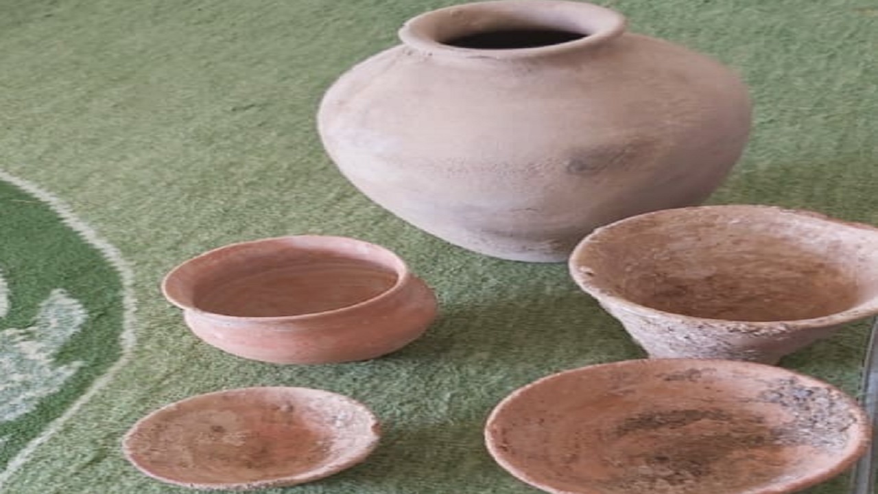 اهدای پنج شی تاریخی به اداره‌کل میراث‌فرهنگی کرمان