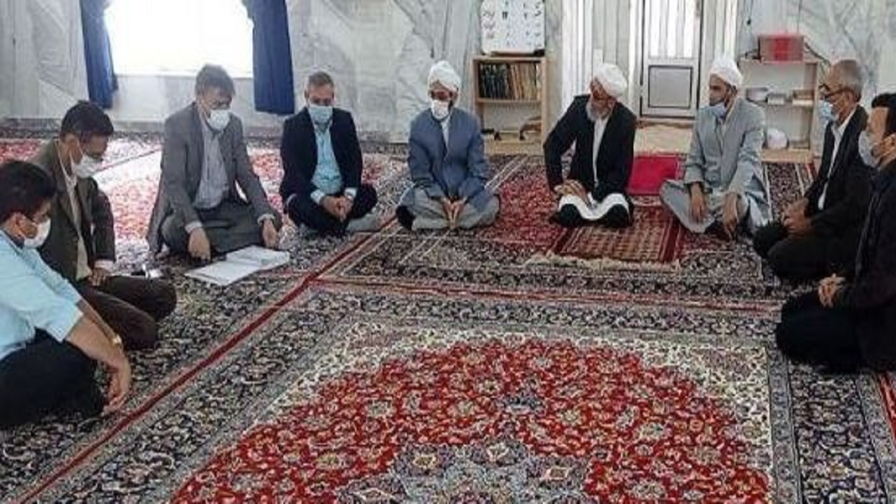 روحانیون،مردم را برای واکسن زدن ترغیب کنند