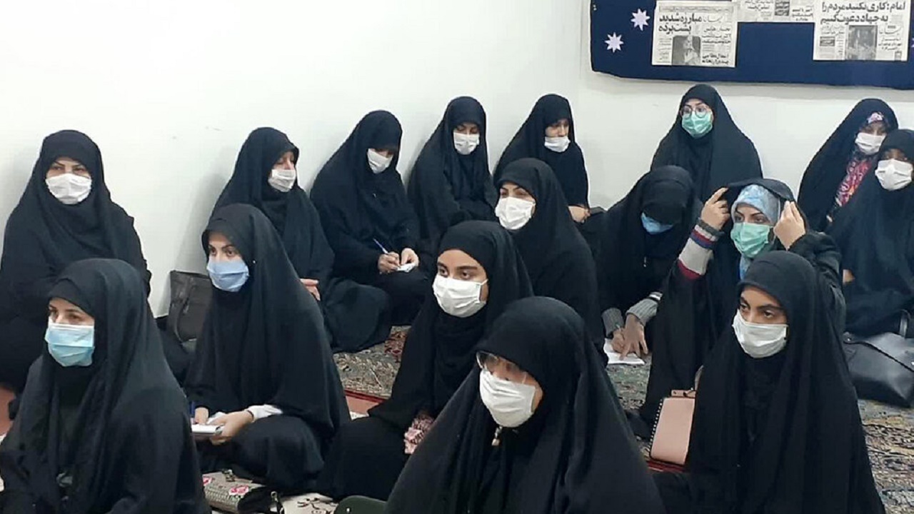 ثبت نام حوزه علمیه خواهران استان سمنان
