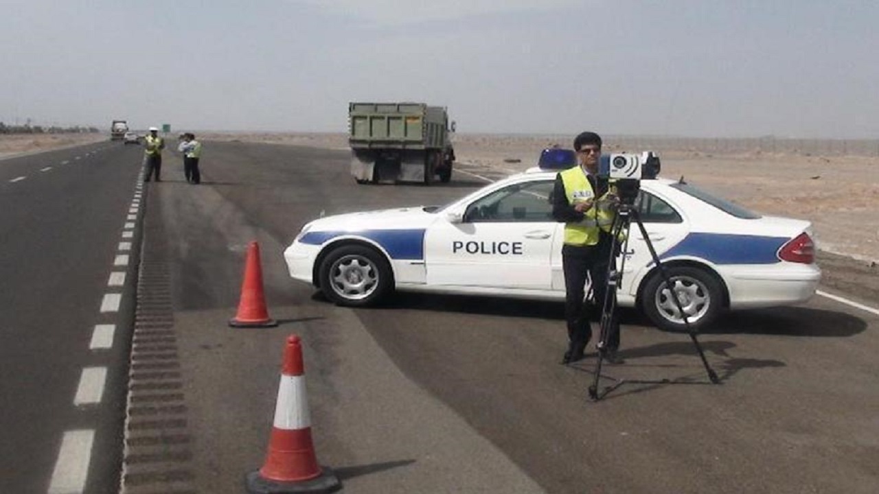 برخورد با رانندگان متخلف و حادثه ساز در محور‌های جنوب سیستان و بلوچستان
