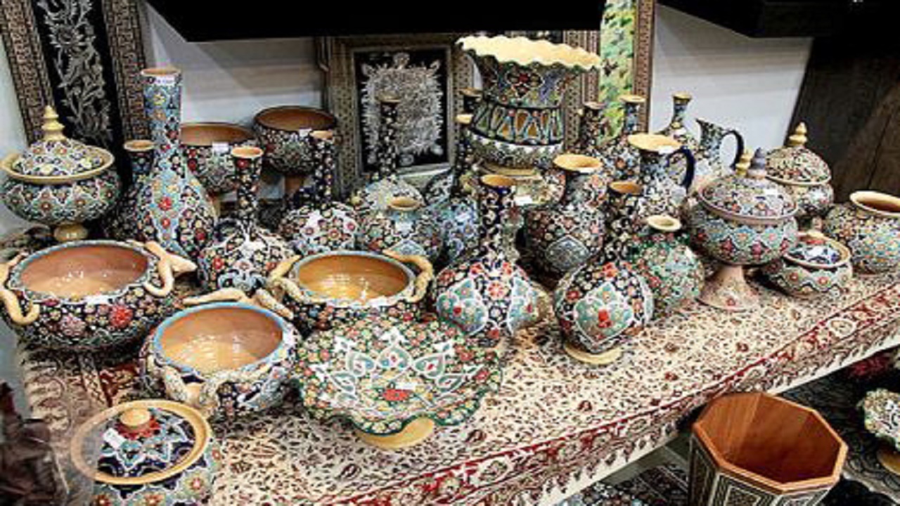 فروش بیش از ۵ میلیاردی صنایع دستی در بازارچه‌های نوروزی استان همدان