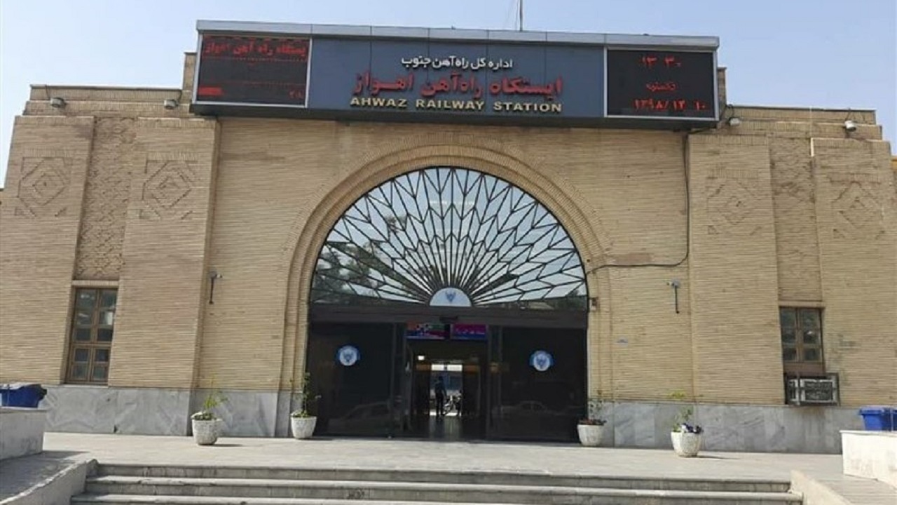 جابجایی بیش از ۸۰ هزار مسافر طی تعطیلات نوروزی در راه آهن جنوب