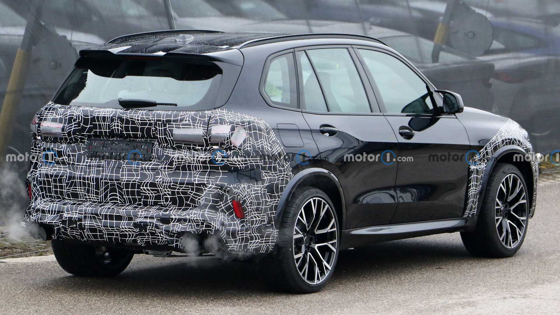 شکار تصاویر جاسوسی جدید از BMW X۵ M