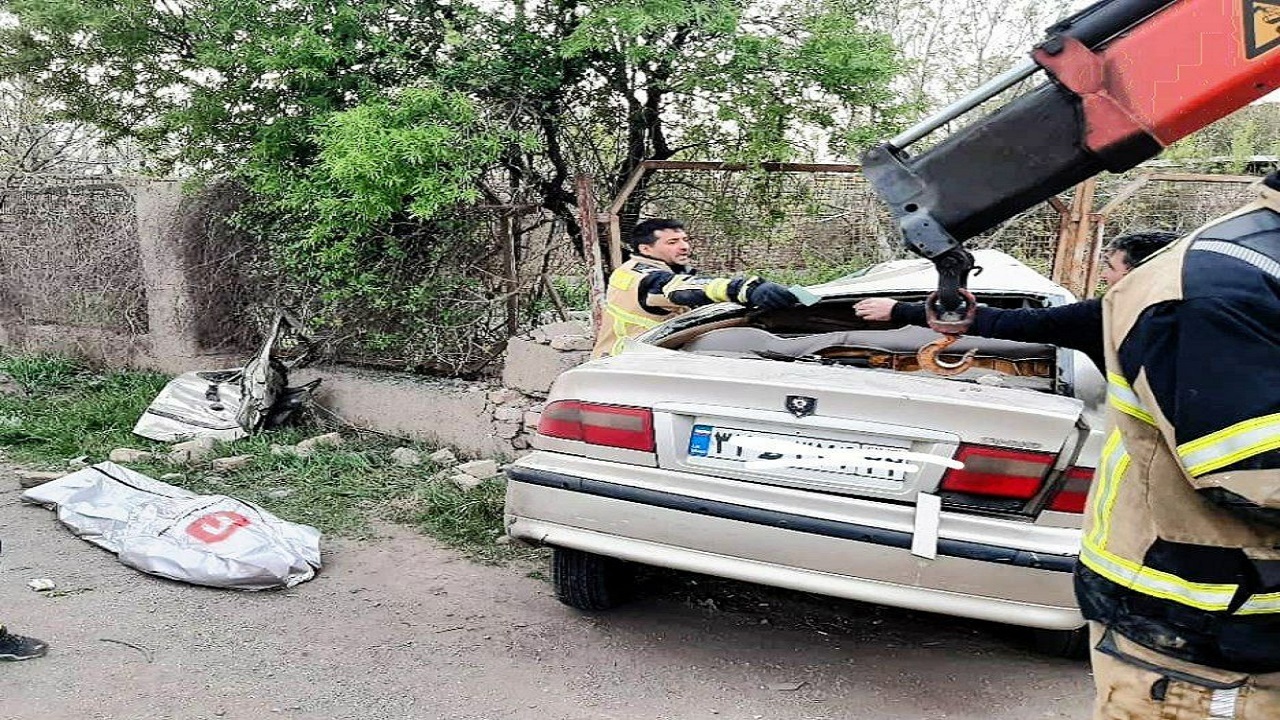 واژگونی خودرو سمند در جاده کورانه قزوین
