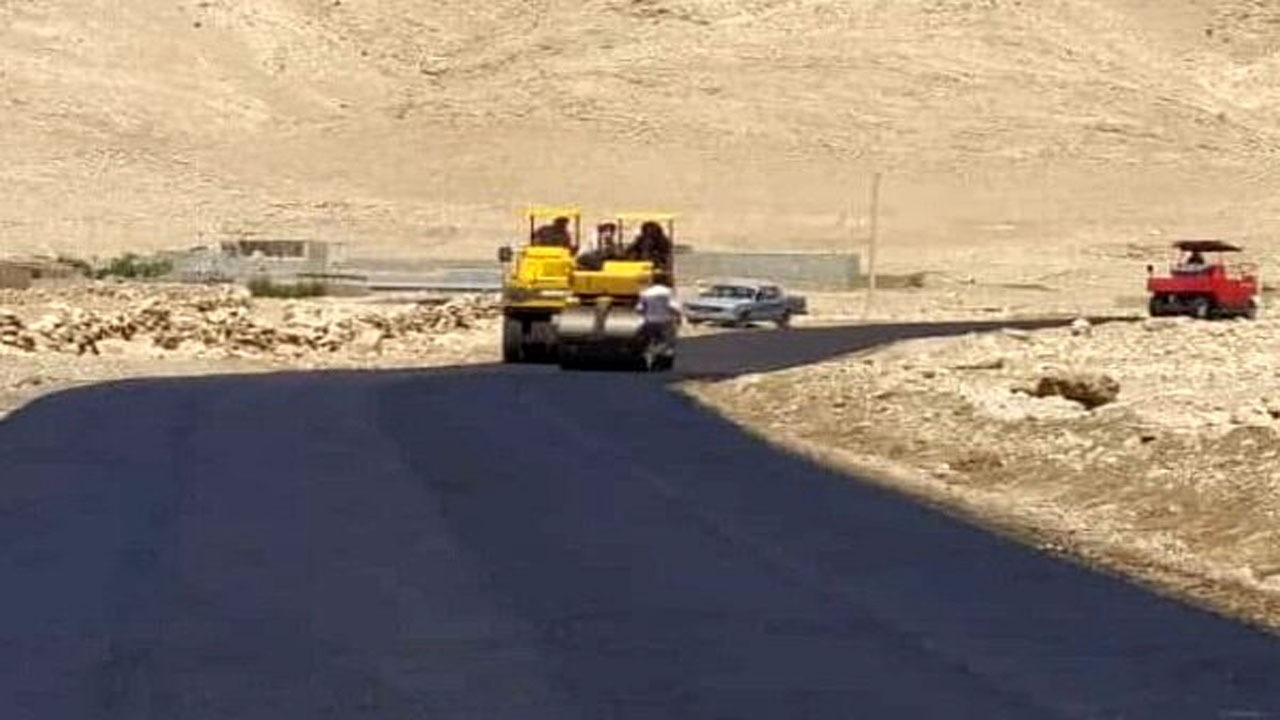 آغاز عملیات اجرایی ۲۰ پروژه آسفالت راه روستایی در خراسان شمالی