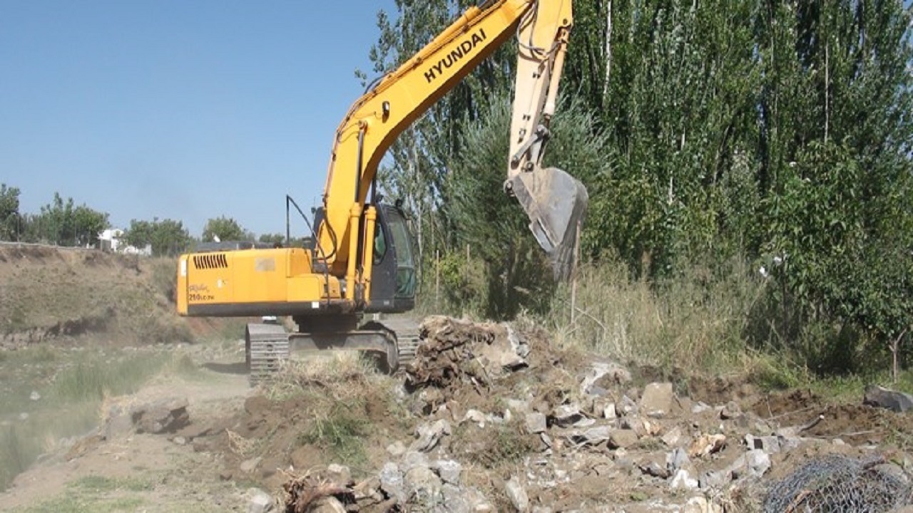 آزادسازی ۲۱۵ هکتار از حریم رودخانه‌های استان اردبیل
