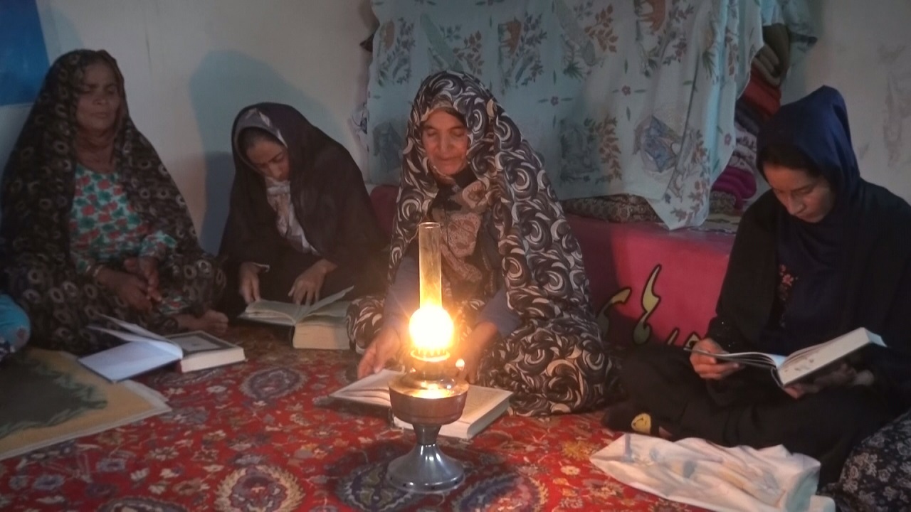 روز بندگی عشایر سختکوش زیر آسمان خدا