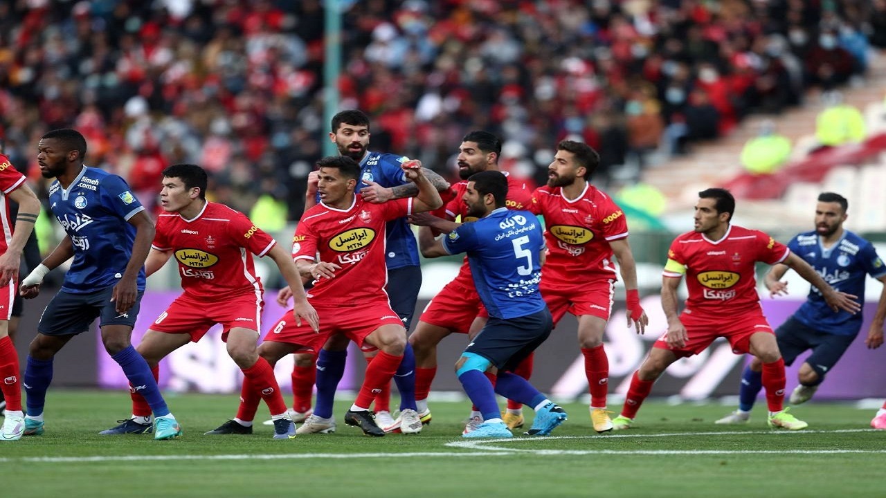 پرسپولیس سه پله سقوط کرد