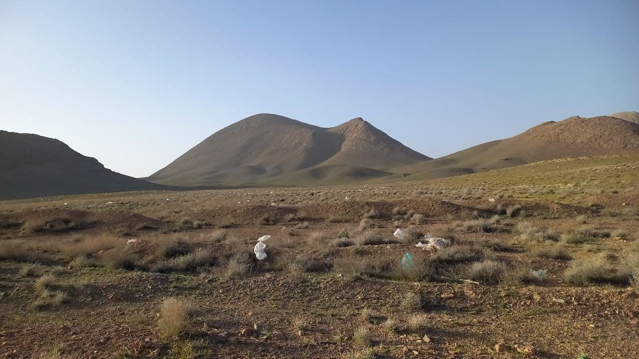 نجات مردم خوانسار از زباله های رها شده در طبیعت