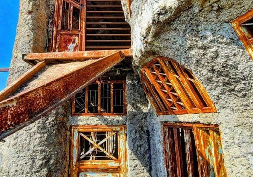 خانه ارواح یا یک اثر هنری + فیلم و تصاویر