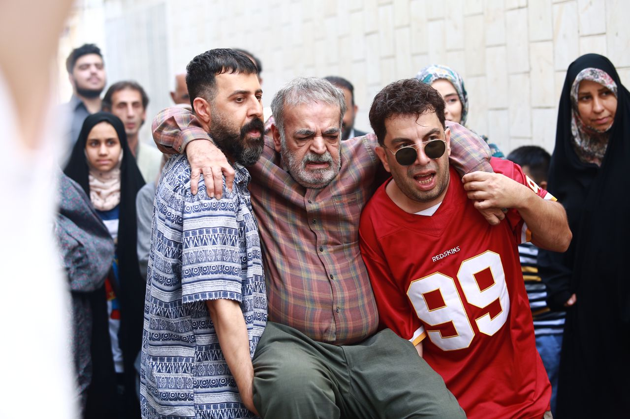 هومن حاجی&zwnj;عبدالهی حمید لولایی