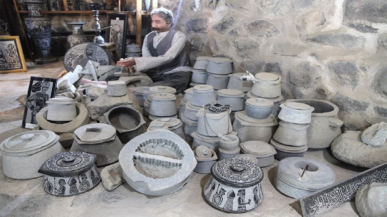 رشد ۶۶ درصدی صدور مجوز‌های صنایع دستی در مشهد