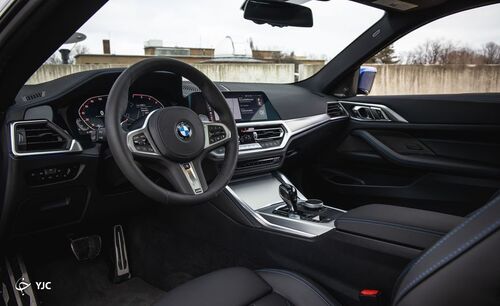 بی ام و 4 سری 2022 در مقابل مرسدس بنز  C-Class 2022 + فیلم